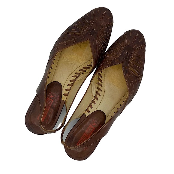 Pikolinos San Remo Leather Cut Out Slingback Shoes | EU 38 - Picture 1 of 8